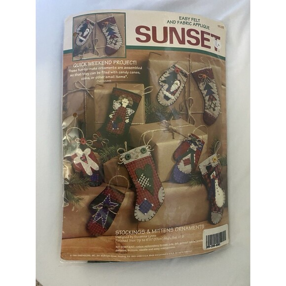 Sunset Stockings and Mittens Xmas Ornaments Felt & Fabric Appliqué  Kit HTF NEW - Picture 1 of 6